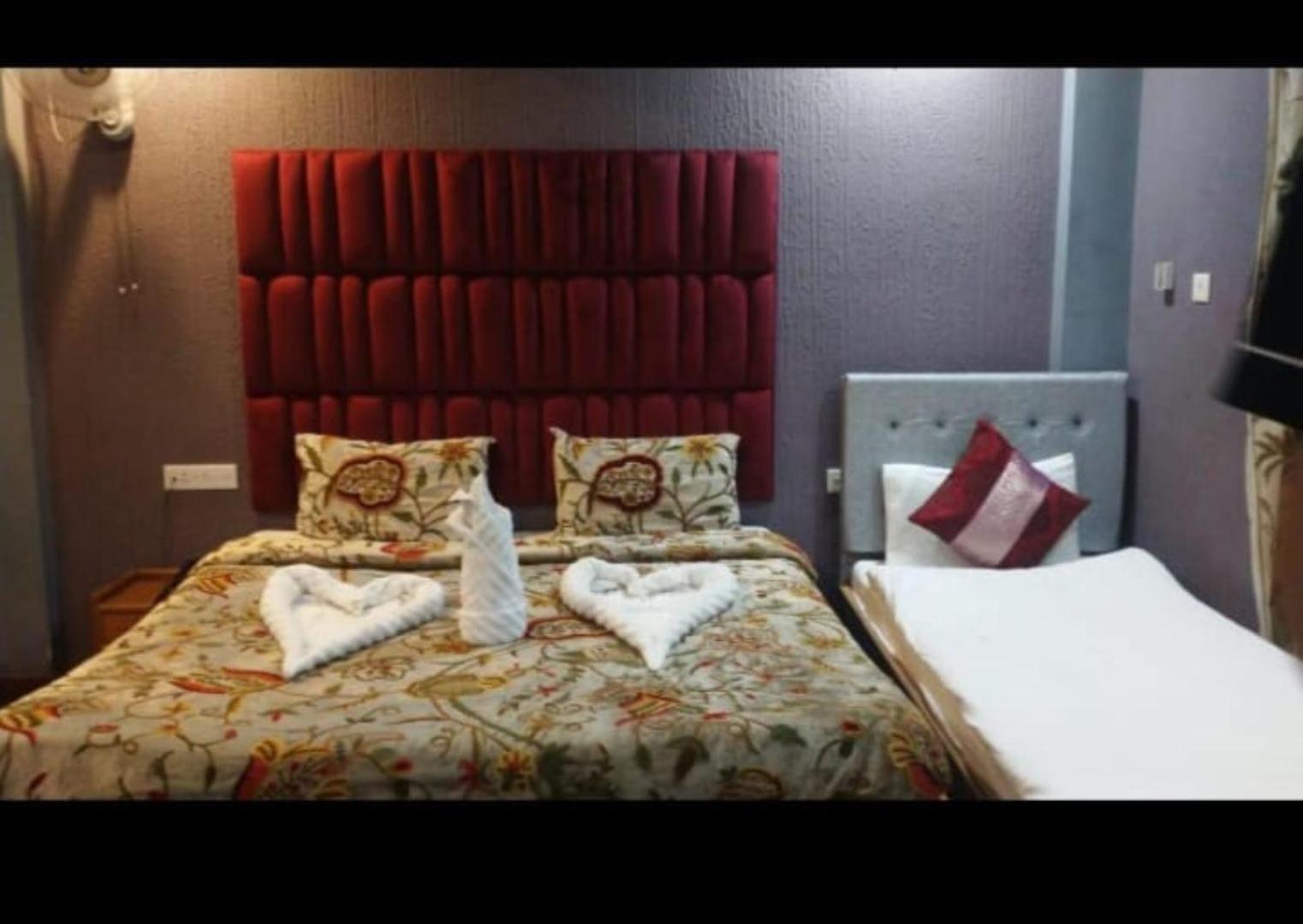 Hotel Shefaf Durgjan Luaran gambar