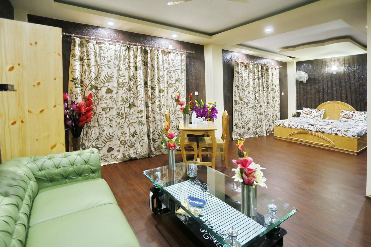 Hotel Shefaf Durgjan Luaran gambar