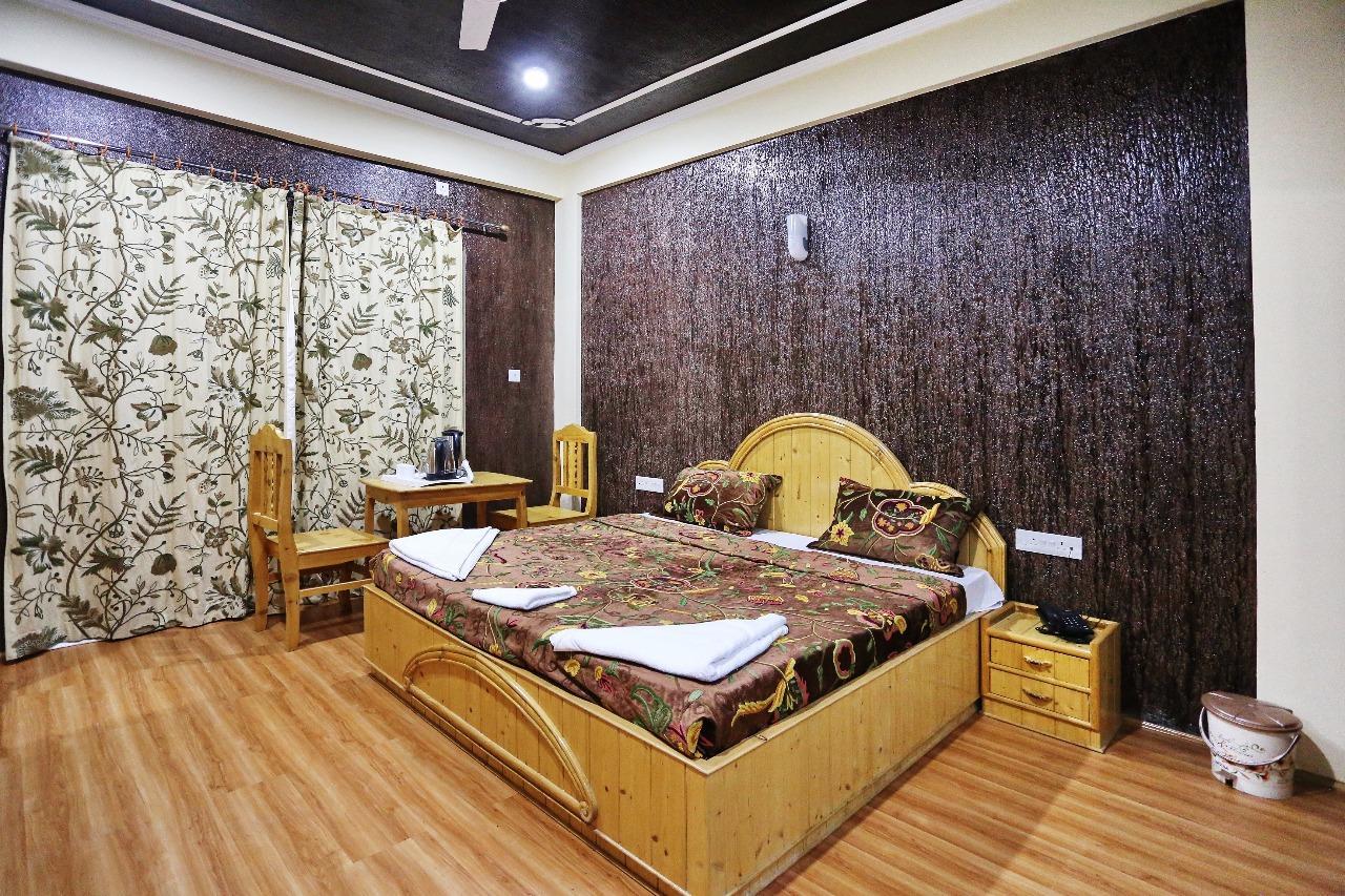 Hotel Shefaf Durgjan Luaran gambar